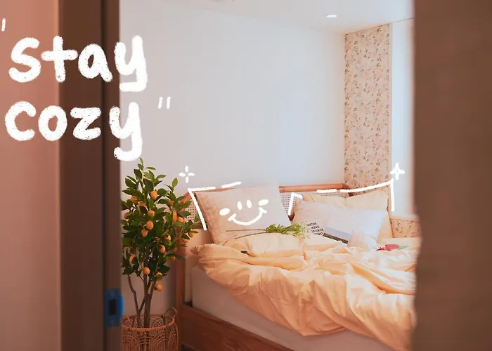 Apartment Hongik Univ Station Wave Family #c